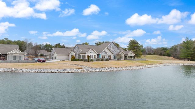 334 Cathederal Place, Bronston, KY 42518