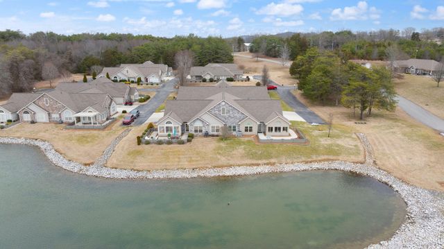 334 Cathederal Place, Bronston, KY 42518