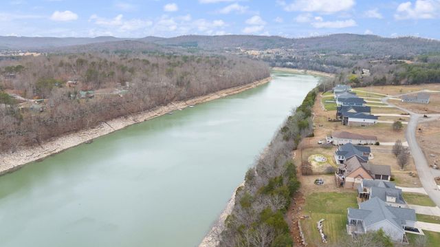 334 Cathederal Place, Bronston, KY 42518