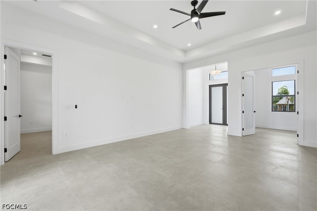 Image 13 of property listing at 227 NE 15th ST, Cape Coral, FL 33909