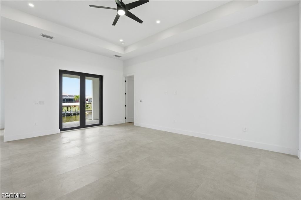 Image 14 of property listing at 227 NE 15th ST, Cape Coral, FL 33909
