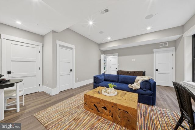 127 THURGOOD ST, Gaithersburg, MD 20878