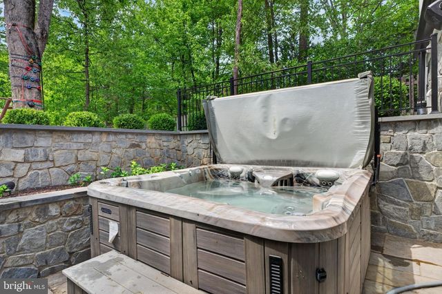 127 THURGOOD ST, Gaithersburg, MD 20878