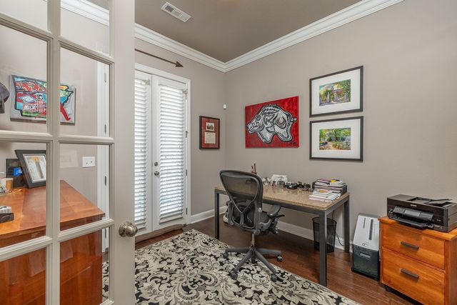 1235 E Adelaide Lane, Fayetteville, AR 72703