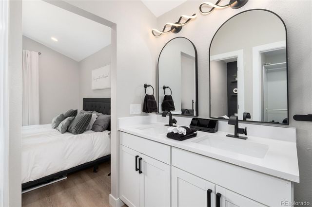 9561 Brentford Drive, Littleton, CO 80130