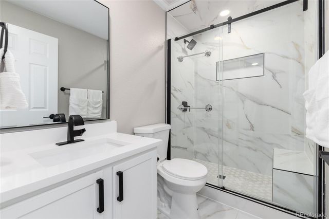 9561 Brentford Drive, Littleton, CO 80130
