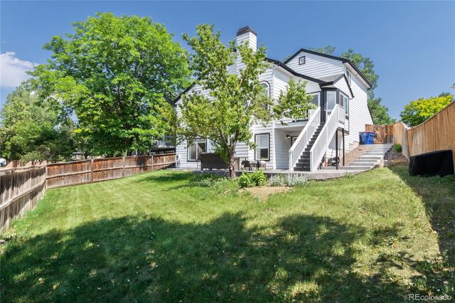 9561 Brentford Drive, Littleton, CO 80130