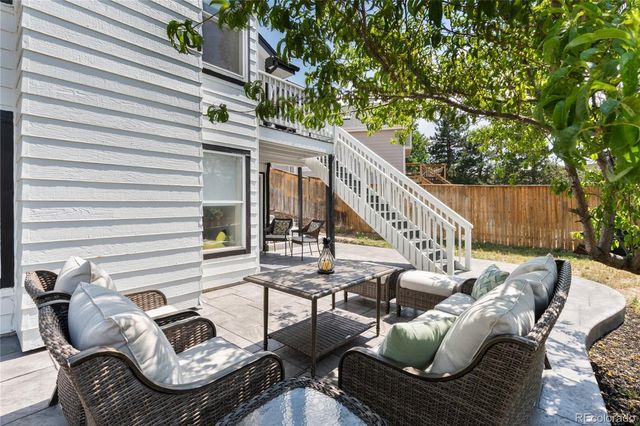 9561 Brentford Drive, Littleton, CO 80130
