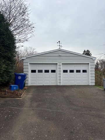 125 Douglas Street, Stratford, CT 06614