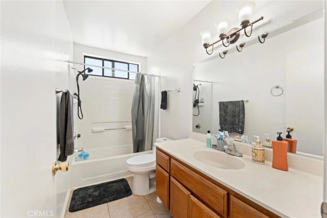 551 Wimbledon, San Jacinto, CA 92583