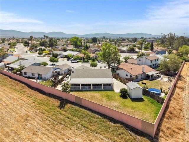 551 Wimbledon, San Jacinto, CA 92583