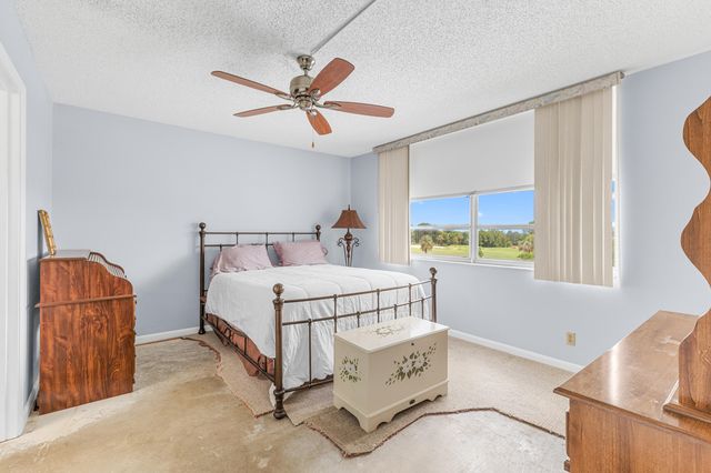 7624 NW 18TH Street 407, Margate, FL 33063