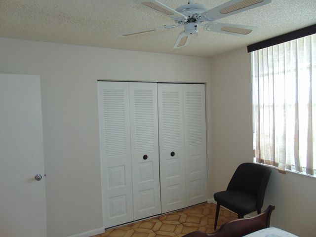 7624 NW 18TH Street 407, Margate, FL 33063