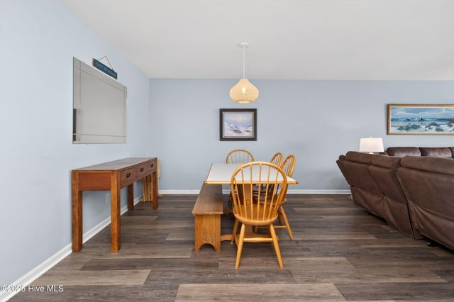 1013 Carolina Beach Avenue N 3g, Carolina Beach, NC 28428