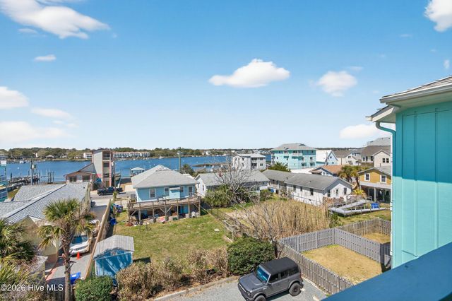 1013 Carolina Beach Avenue N 3g, Carolina Beach, NC 28428