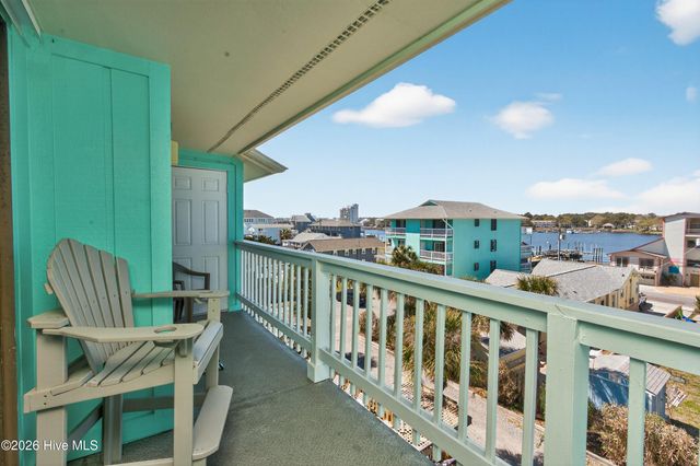 1013 Carolina Beach Avenue N 3g, Carolina Beach, NC 28428