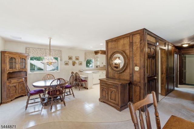 1453 Tooz Pl, South Plainfield Boro, NJ 07080