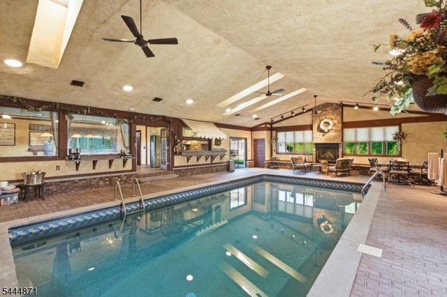 1453 Tooz Pl, South Plainfield Boro, NJ 07080
