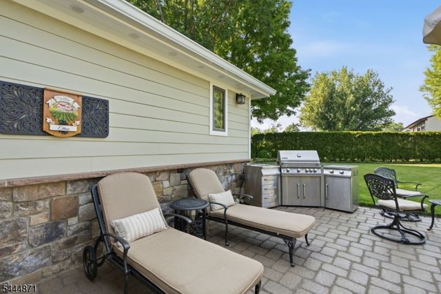 1453 Tooz Pl, South Plainfield Boro, NJ 07080