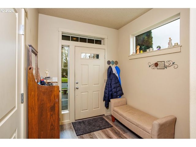 4201 N PIONEER CANYON Dr, Ridgefield, WA 98642