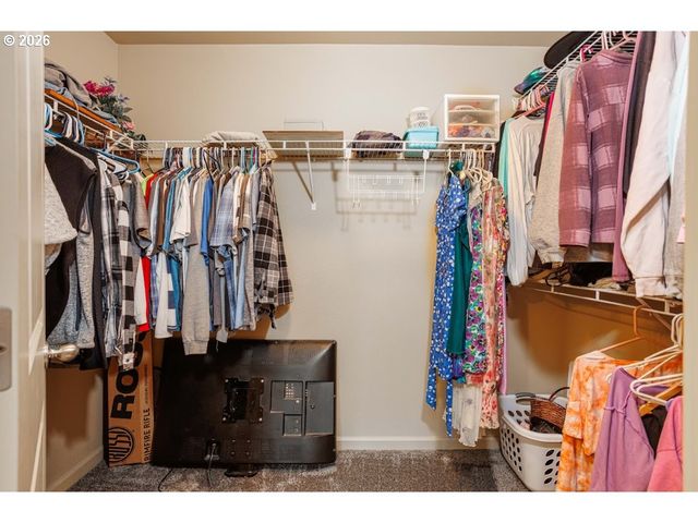 4201 N PIONEER CANYON Dr, Ridgefield, WA 98642