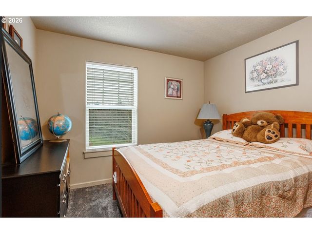 4201 N PIONEER CANYON Dr, Ridgefield, WA 98642