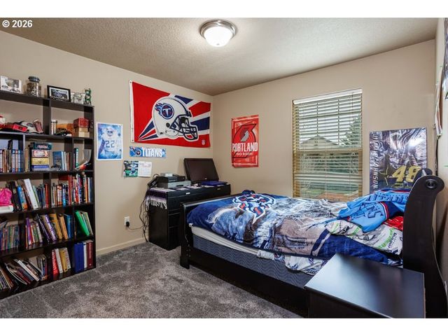 4201 N PIONEER CANYON Dr, Ridgefield, WA 98642