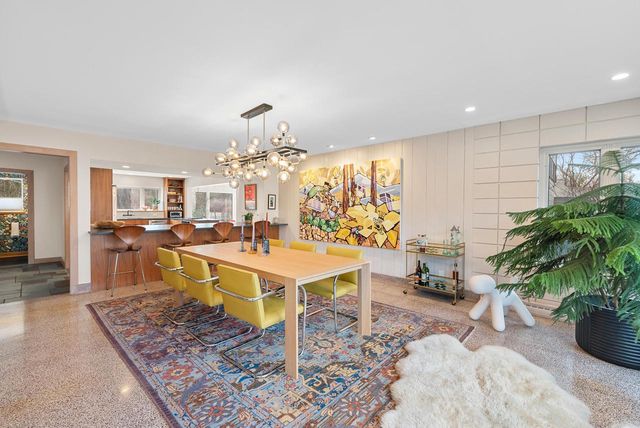 1434 E Brown Deer ROAD, Bayside, WI 53217