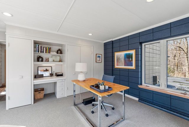 1434 E Brown Deer ROAD, Bayside, WI 53217