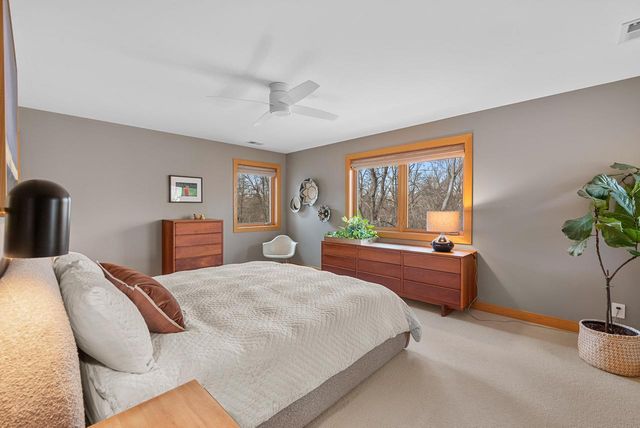 1434 E Brown Deer ROAD, Bayside, WI 53217