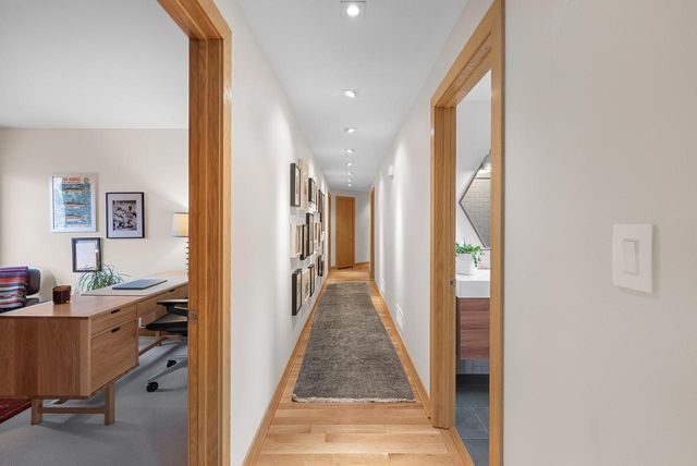 1434 E Brown Deer ROAD, Bayside, WI 53217