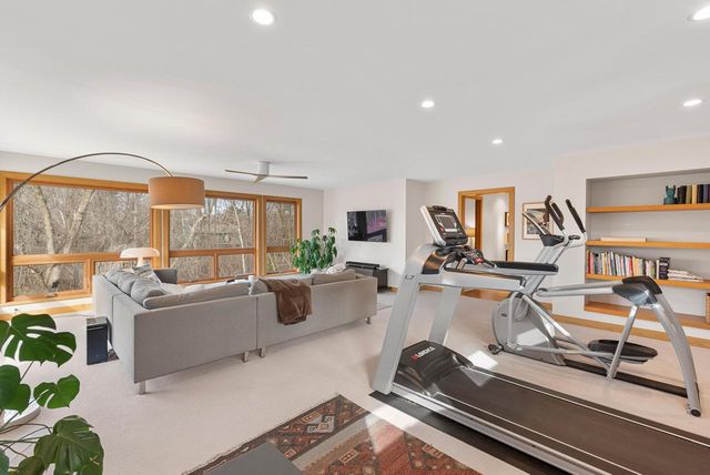 1434 E Brown Deer ROAD, Bayside, WI 53217