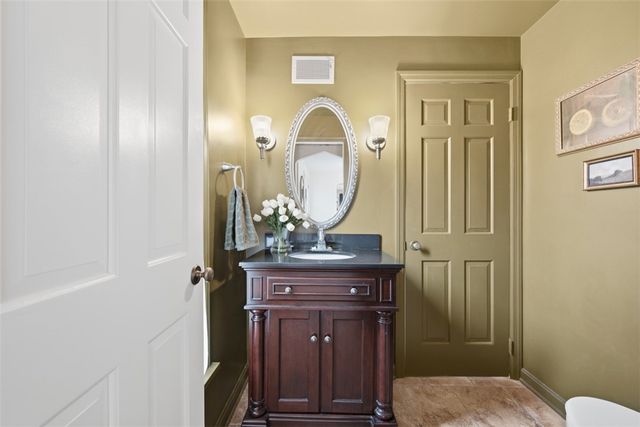 3212 Fox Run Road, Hampton, PA 15101