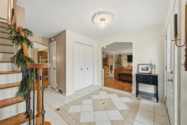 3212 Fox Run Road, Hampton, PA 15101