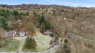 3212 Fox Run Road, Hampton, PA 15101