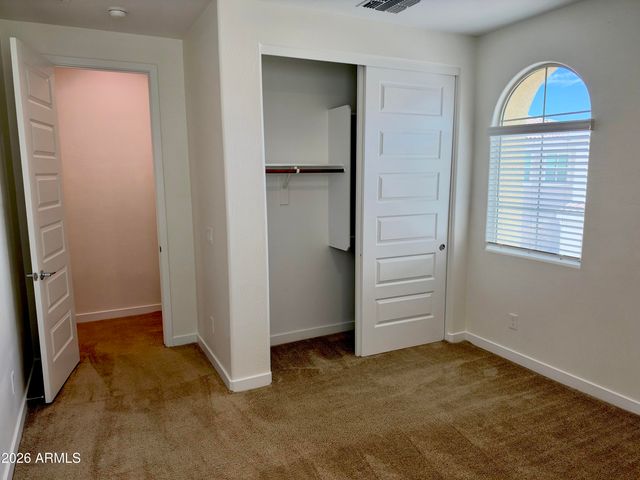 693 N BAY Drive, Gilbert, AZ 85233