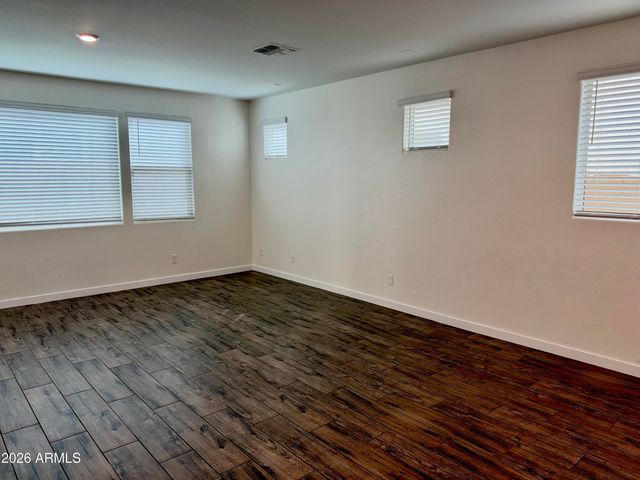 693 N BAY Drive, Gilbert, AZ 85233
