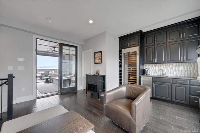 203 Palisades Boulevard, Sleepy Hollow, NY 10591