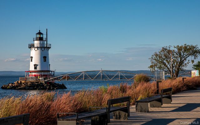 203 Palisades Boulevard, Sleepy Hollow, NY 10591