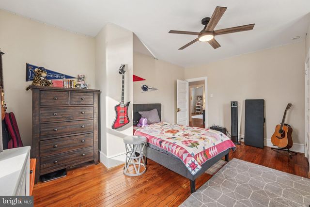 100 THIRD AVE, Haddon Heights, NJ 08035