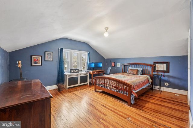 100 THIRD AVE, Haddon Heights, NJ 08035