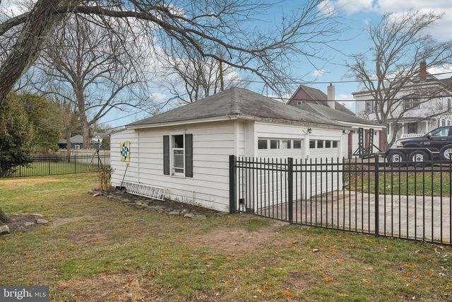 100 THIRD AVE, Haddon Heights, NJ 08035