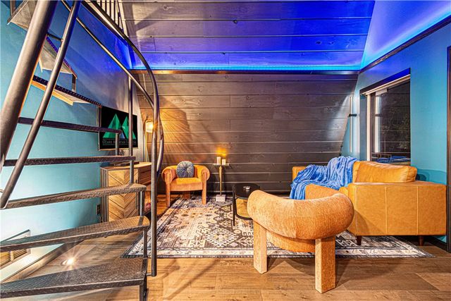 18580a W Boat Dock Road, Omaha, AR 72662