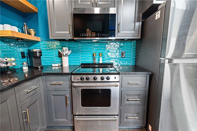 18580a W Boat Dock Road, Omaha, AR 72662