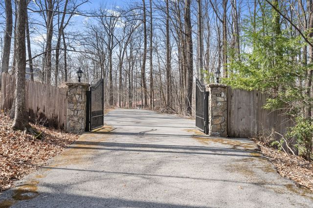 5155 Fire Tower Rd, Franklin, TN 37064