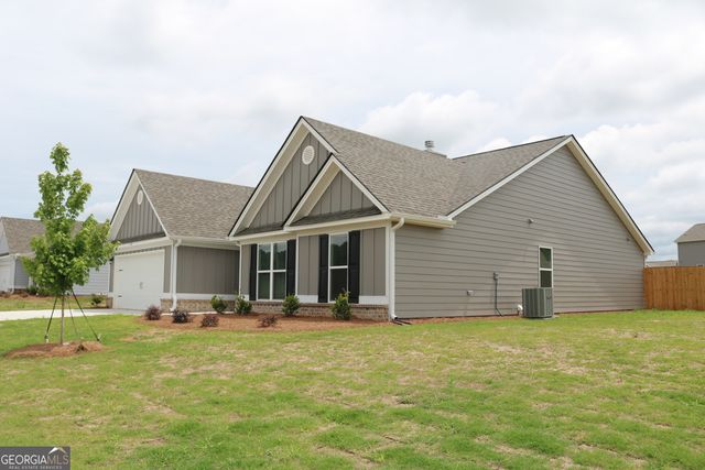 242 Champions Lane, Winder, GA 30680
