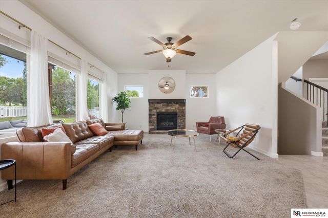 5164 N 173rd Avenue Circle, Omaha, NE 68116