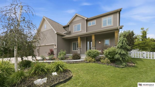 5164 N 173rd Avenue Circle, Omaha, NE 68116