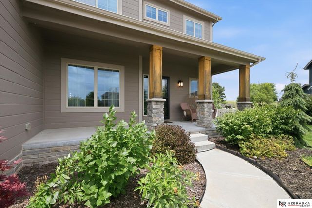 5164 N 173rd Avenue Circle, Omaha, NE 68116