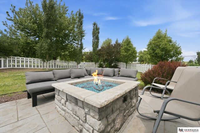 5164 N 173rd Avenue Circle, Omaha, NE 68116